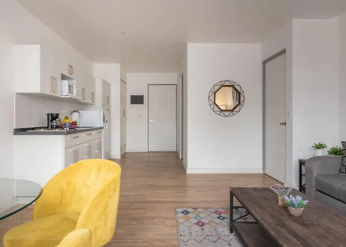Spacious Urban Retreatwork&play In México DF