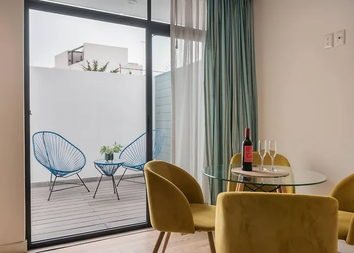 Apartamento Spacious Urban Retreatwork&play In *